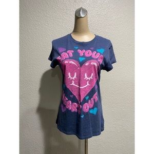 No Boundaries Eat Your Heart Out Top L